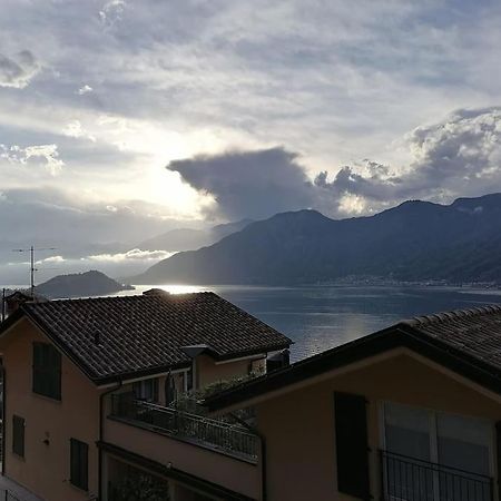 Vista Lago Panoramica Colonno Eksteriør bilde